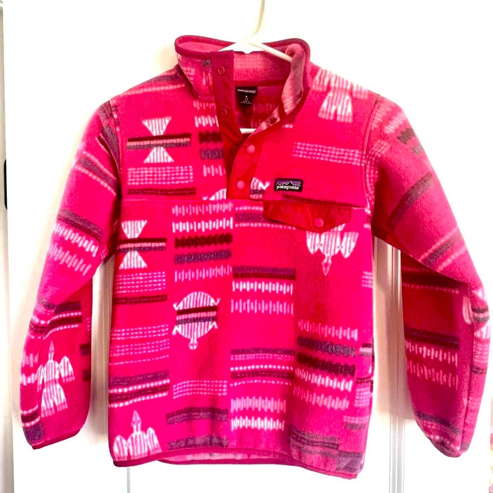 NWOT Girls Hot Pink Patagonia Fleece small (7-8)